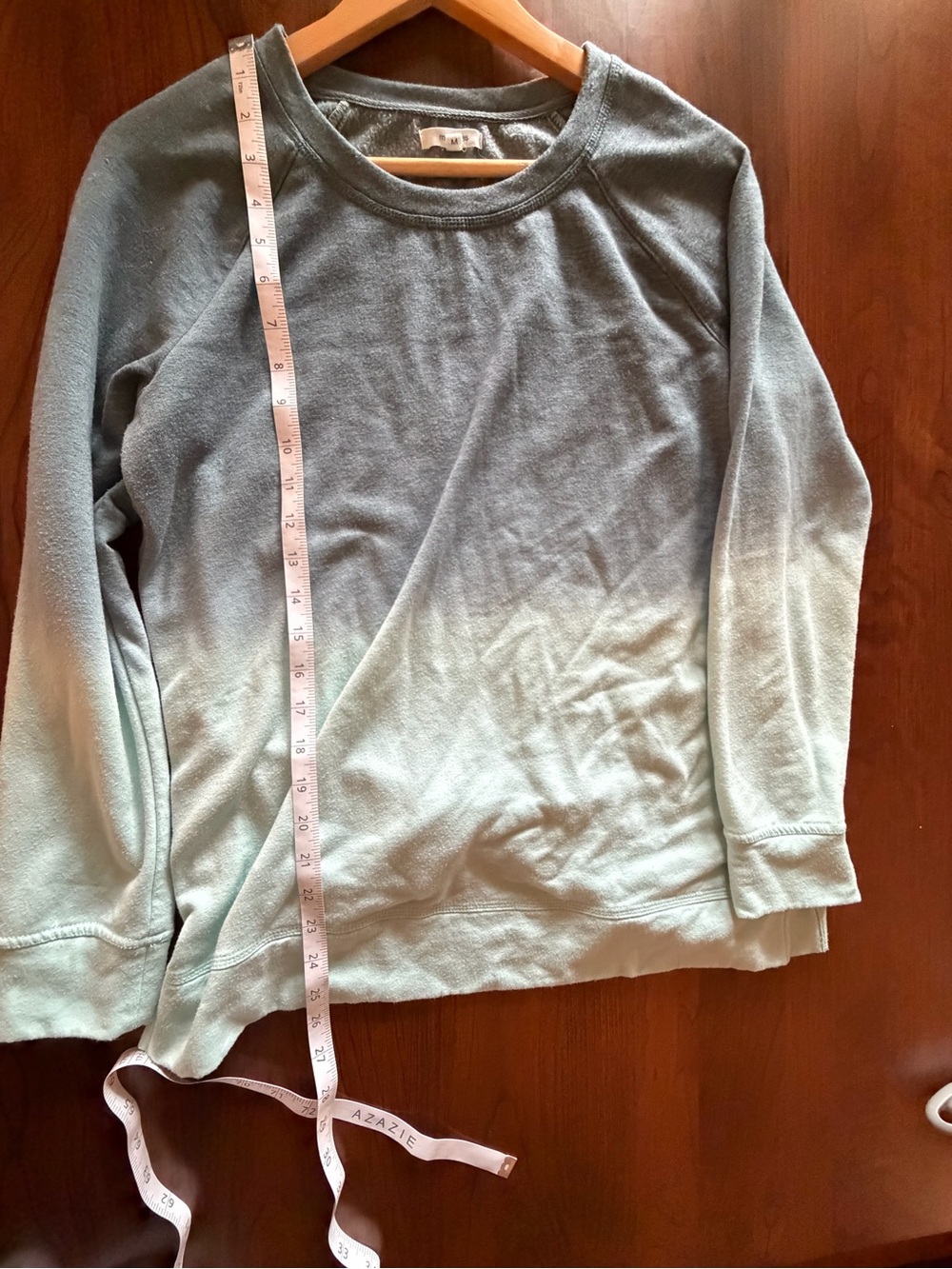 Maurices Ombre Dip Dye Crewneck Sweatshirt Medium Slate Blue Seafoam Long Sleeve - Picture 6 of 7
